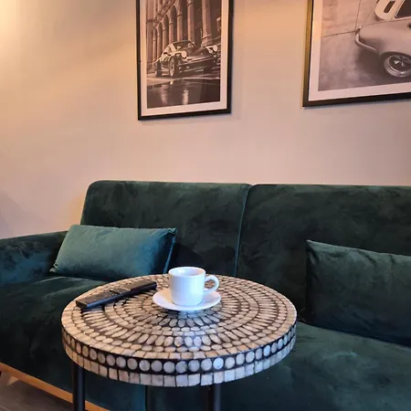 Apartament Ceglana Park Apartments- Lux- New- Priv Parking *