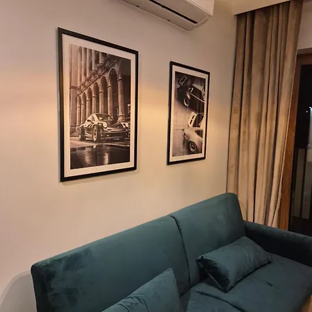 Ceglana Park Apartments- Lux- New- Priv Parking Apartament