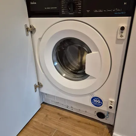 Appartement Ceglana Park Apartments- Lux- New- Priv Parking