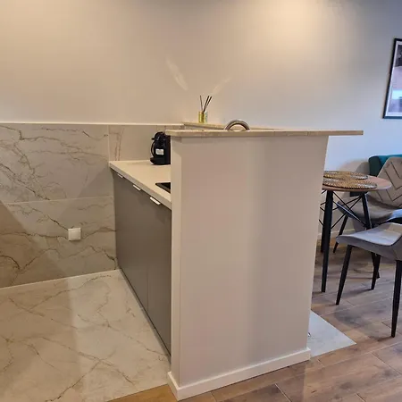 Ceglana Park Apartments- Lux- New- Priv Parking * Katowice