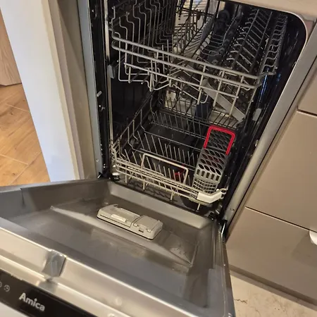 Ceglana Park- Prywatny Parking- Piekne Osiedle- Nowe Luksusowe Mieszkanie Z Biurkiem 아파트 카토비체