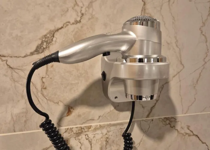 Ceglana Park- Prywatny Parking- Piekne Osiedle- Nowe Luksusowe Mieszkanie Z Biurkiem