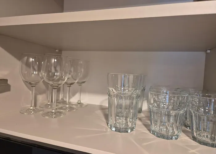 Ceglana Park- Prywatny Parking- Piekne Osiedle- Nowe Luksusowe Mieszkanie Z Biurkiem דירה קטוביץ