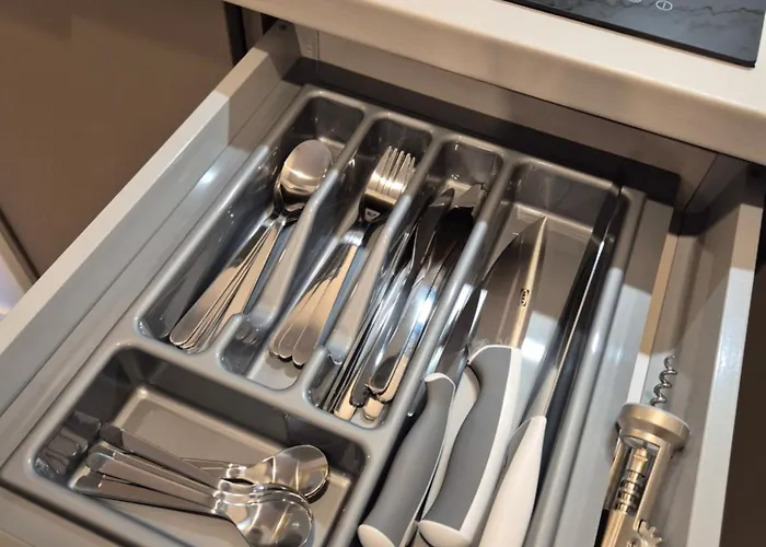 Ceglana Park- Prywatny Parking- Piekne Osiedle- Nowe Luksusowe Mieszkanie Z Biurkiem * קטוביץ